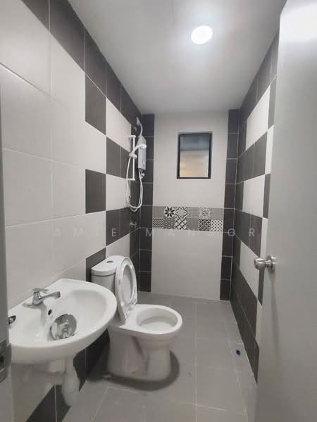 Service Residence for Rent at Residensi Emas - Amie Mansor - Bathroom - PropertyGuru.com.my