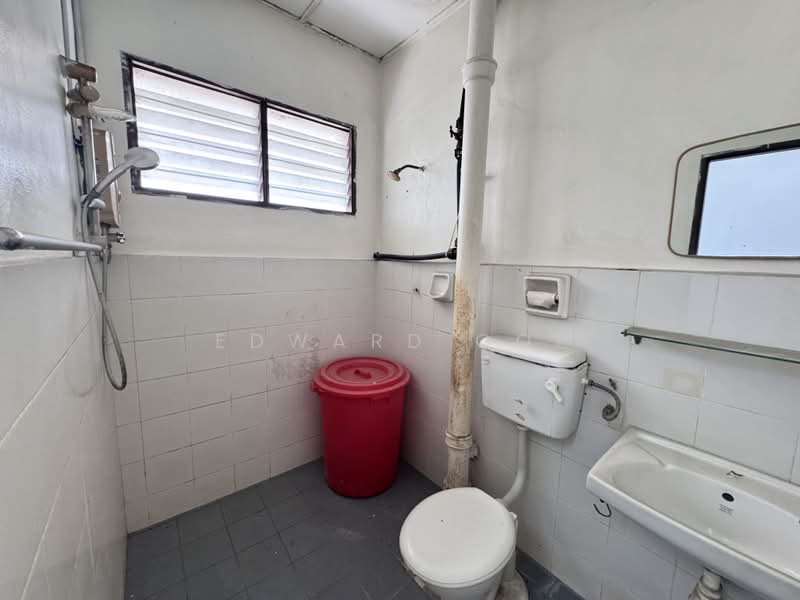 Rumah Teres 2-Tingkat untuk Dijual di Bandar Tun Razak (Cheras) - Edward Ooi - Bathroom - PropertyGuru.com.my