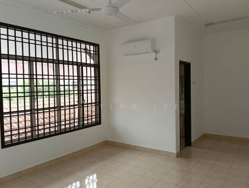 Rumah Teres 2-Tingkat untuk Dijual di Taman Mutiara Rini (Skudai) - Wenting Lee - Living Room - PropertyGuru.com.my
