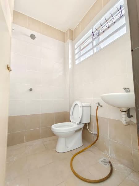 Rumah Teres 2-Tingkat untuk Dijual di Taman Rapat Permai (Ipoh) - Joseph Wong - Bathroom - PropertyGuru.com.my