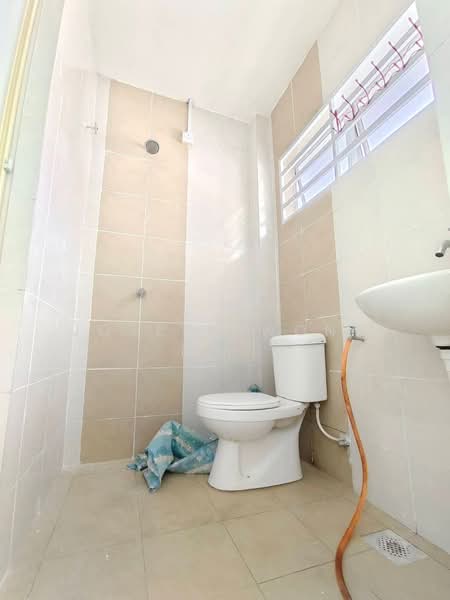 Rumah Teres 2-Tingkat untuk Dijual di Taman Rapat Permai (Ipoh) - Joseph Wong - Bathroom - PropertyGuru.com.my