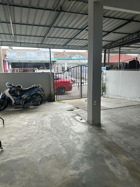 Terraced House for Sale in Seremban (Negeri Sembilan) - Khairul Idzwan - Exterior - PropertyGuru.com.my