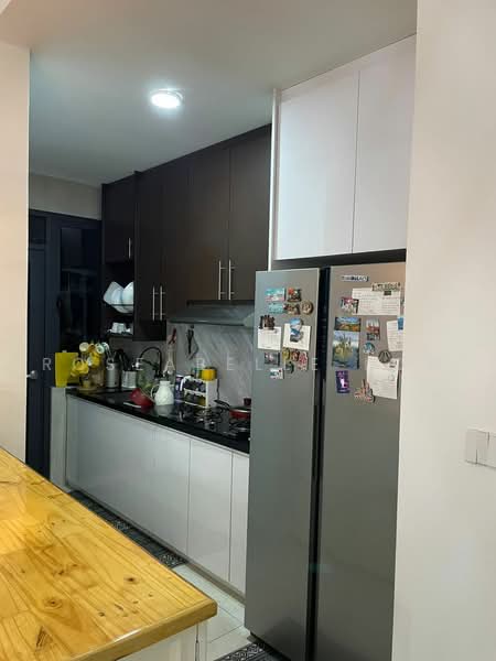Service Residence for Sale at Sky Meridien - Roseabelle Low - Kitchen - PropertyGuru.com.my