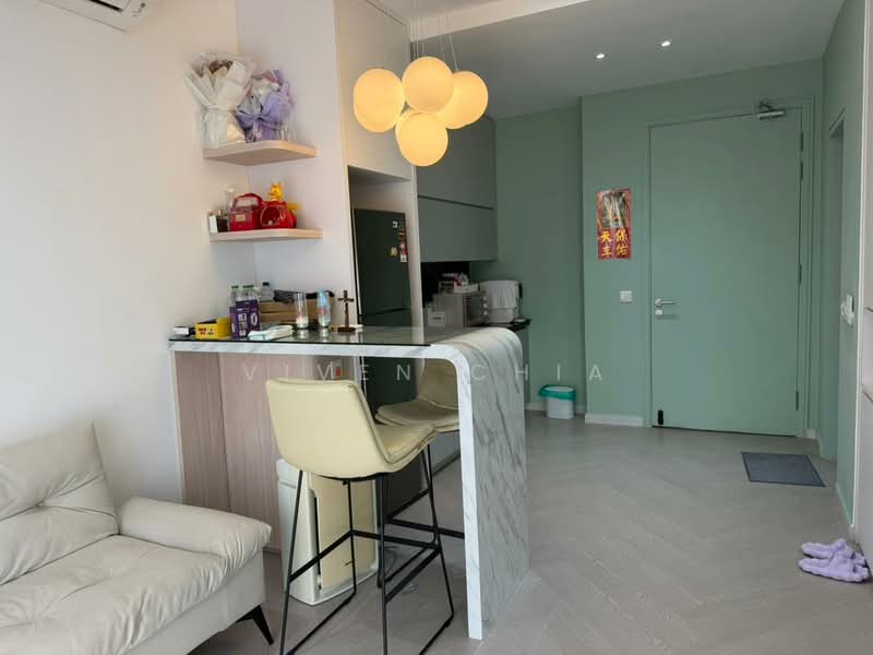 Kediaman Servis untuk Dijual di Equine Residence - Viven Chia - Living Room - PropertyGuru.com.my