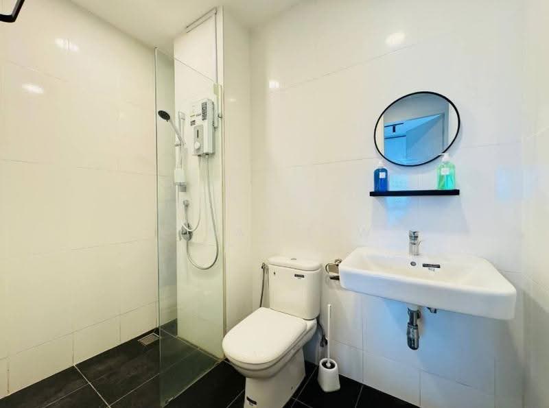 Condominium for Sale at Flora Rosa - Ethan Low - Bathroom - PropertyGuru.com.my