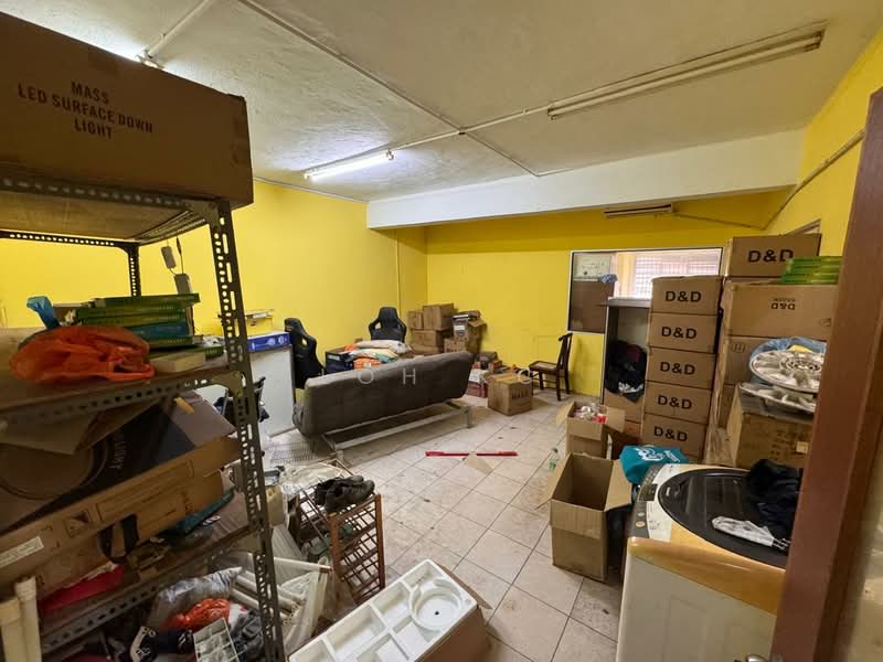 Shop / Office for Rent in Taman Petaling Utama (Petaling Jaya) - Loh KC - Interior - PropertyGuru.com.my