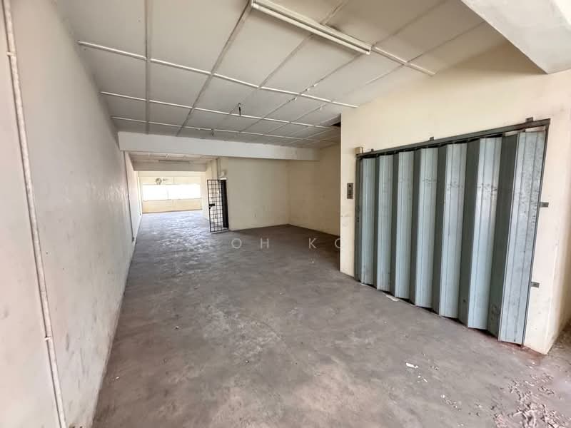 Shop / Office for Rent in Taman Petaling Utama (Petaling Jaya) - Loh KC - Interior - PropertyGuru.com.my