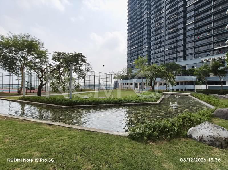 Kediaman Servis untuk Dijual di Trefoil @ Setia City - Leslie Low - Exterior - PropertyGuru.com.my