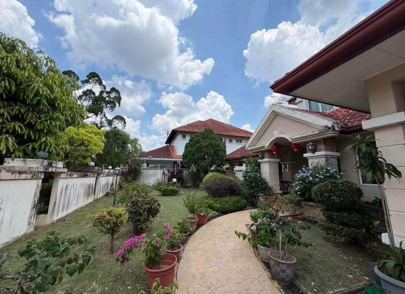 Bungalow House untuk Dijual di Glenmarie (Selangor) - Emelia Chan - Exterior - PropertyGuru.com.my