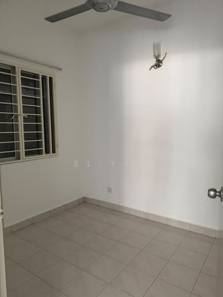 Pangsapuri untuk Dijual di Puteri Bayu Apartment - SL Yap - Interior - PropertyGuru.com.my