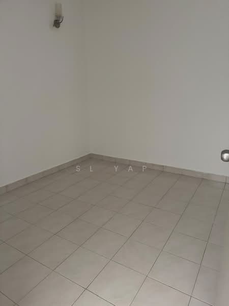 Pangsapuri untuk Dijual di Puteri Bayu Apartment - SL Yap - Interior - PropertyGuru.com.my