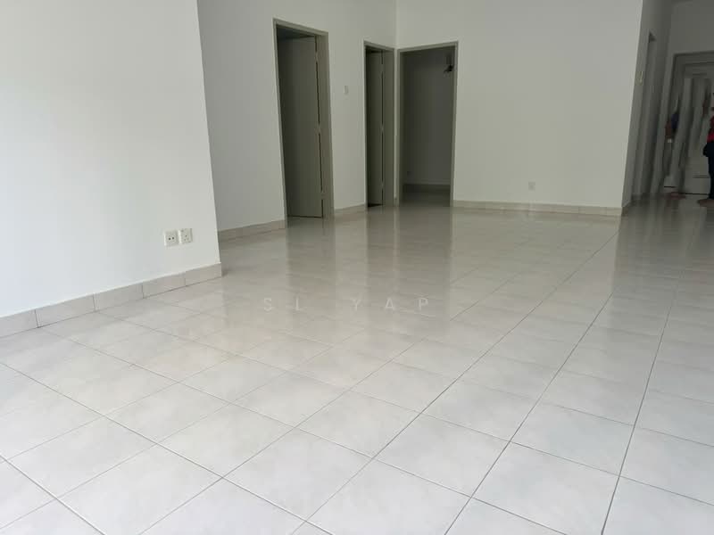 Pangsapuri untuk Dijual di Puteri Bayu Apartment - SL Yap - Living Room - PropertyGuru.com.my