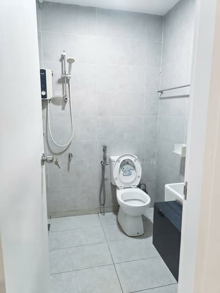 Pejabat untuk Disewa di Kuching (Sarawak) - Jeno Tan - Bathroom - PropertyGuru.com.my
