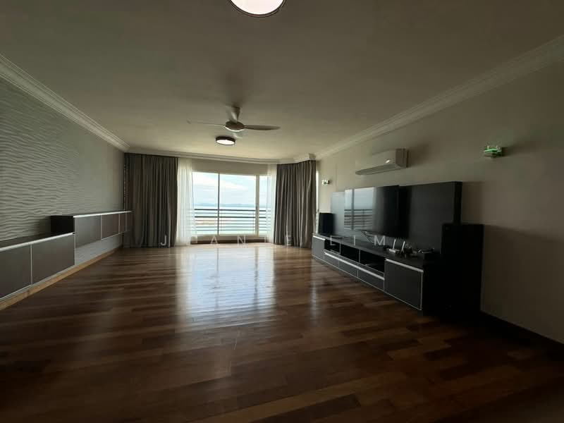 Condominium for Rent at Gurney Beach Resort - Jeanie Lim - Living Room - PropertyGuru.com.my