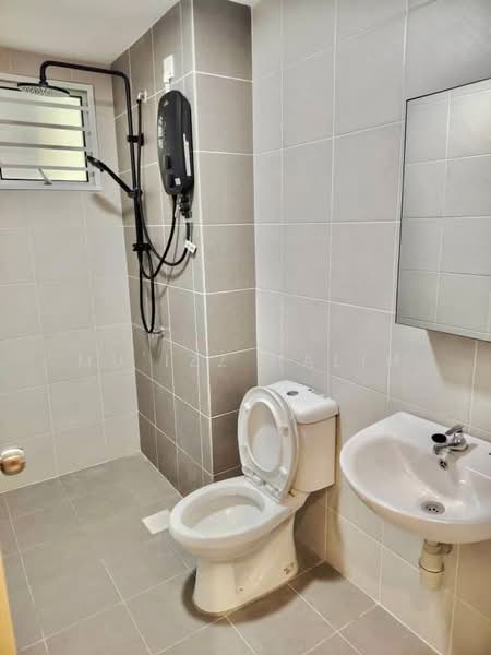 Condominium for Rent at Vista Harmoni Residences - Mu'izz Halim - Bathroom - PropertyGuru.com.my