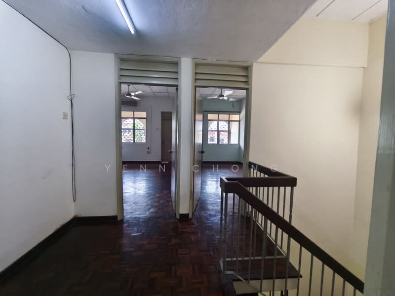 2-storey Terraced House for Sale in Happy Garden (Kuchai Lama) - Yenn Chong - Corridor - PropertyGuru.com.my