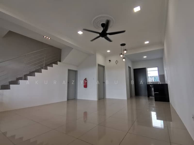 2-storey Terraced House for Sale in Kuala Selangor (Selangor) - Fakurazy Abu Bakar - Interior - PropertyGuru.com.my
