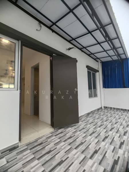 2-storey Terraced House for Sale in Kuala Selangor (Selangor) - Fakurazy Abu Bakar - Exterior - PropertyGuru.com.my