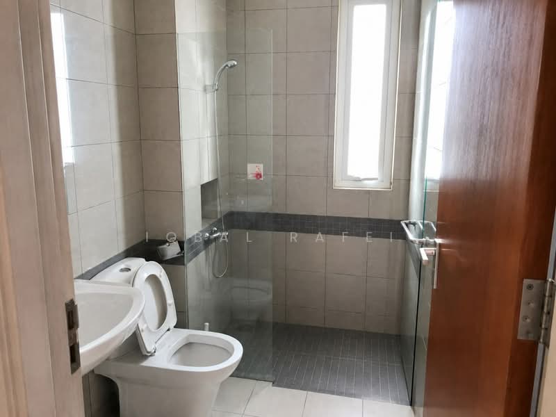 Semi-Detached House for Sale in Taman Segambut (Jalan Kuching) - Iqbal Rafei - Bathroom - PropertyGuru.com.my