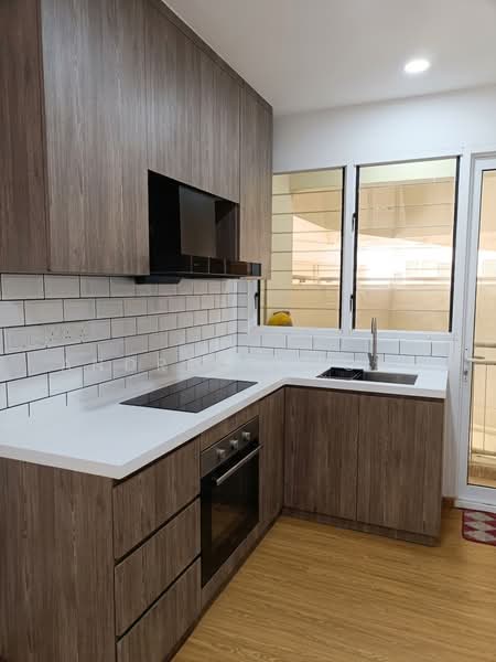 Condominium for Rent at Gurney Park Condominium - Andrew Chong - Kitchen - PropertyGuru.com.my