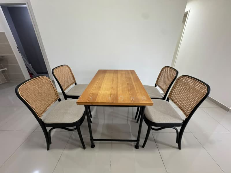 Service Residence for Rent at D'Clover Residences - CY Yong - Dining Room - PropertyGuru.com.my