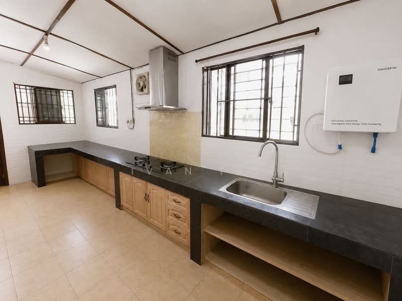 Rumah Teres 2-Tingkat untuk Dijual di Kuala Kangsar (Perak) - Ivan Tai - Kitchen - PropertyGuru.com.my