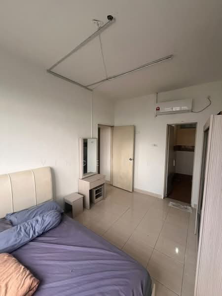 Apartment for Sale at Kipark Apartment - Vincent Lai - Bedroom - PropertyGuru.com.my