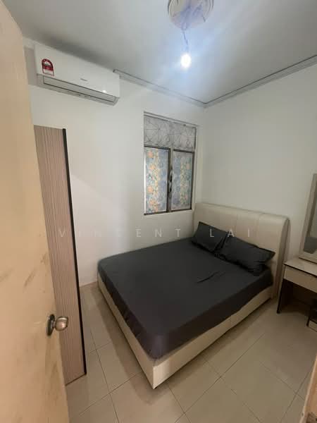 Apartment for Sale at Kipark Apartment - Vincent Lai - Bedroom - PropertyGuru.com.my