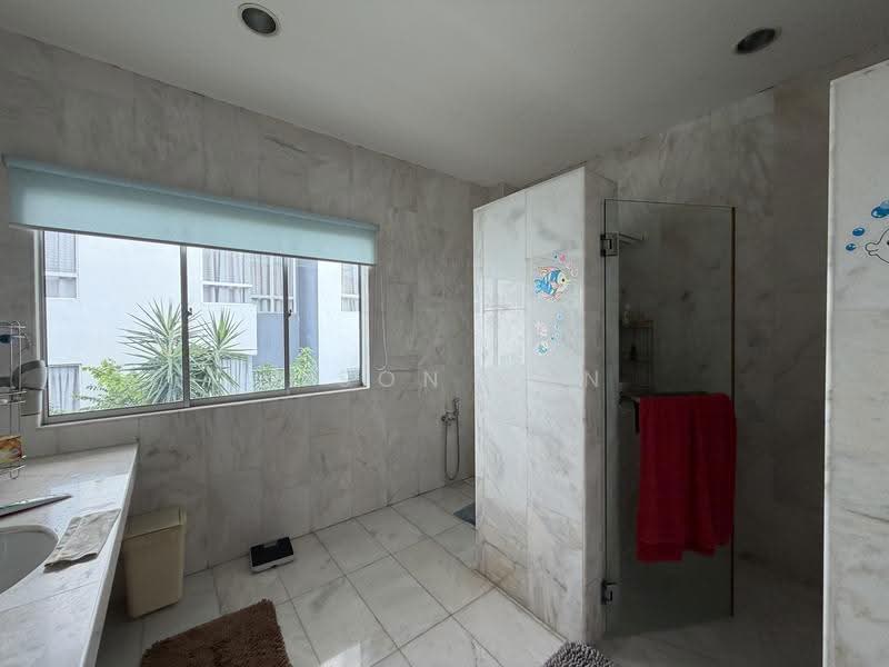 Bungalow House untuk Dijual di Bukit Damansara (Damansara Heights) - Tyson Gan - Bathroom - PropertyGuru.com.my