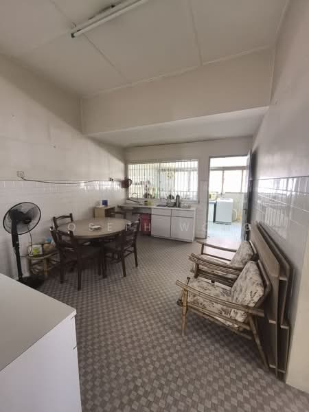 Semi-Detached House for Sale in Taman Boon Bak (Ipoh) - Joseph Wong - Kitchen - PropertyGuru.com.my