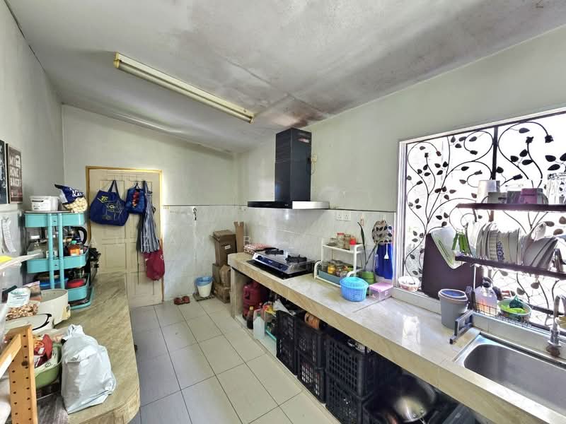 Semi-Detached House for Sale in Taman Salak Jaya (Salak South) - Fauzan bin Sahrom - PropertyGuru.com.my