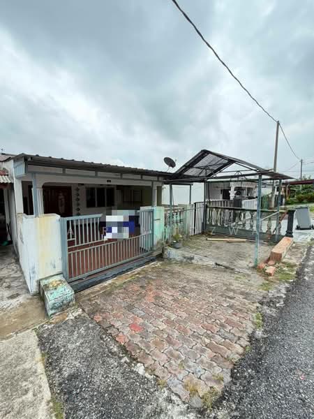 Rumah Teres 1-Tingkat untuk Dijual di Sikamat (Negeri Sembilan) - Khairul Idzwan - Exterior - PropertyGuru.com.my