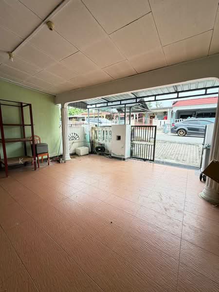 Rumah Teres 1-Tingkat untuk Dijual di Sikamat (Negeri Sembilan) - Khairul Idzwan - Exterior - PropertyGuru.com.my