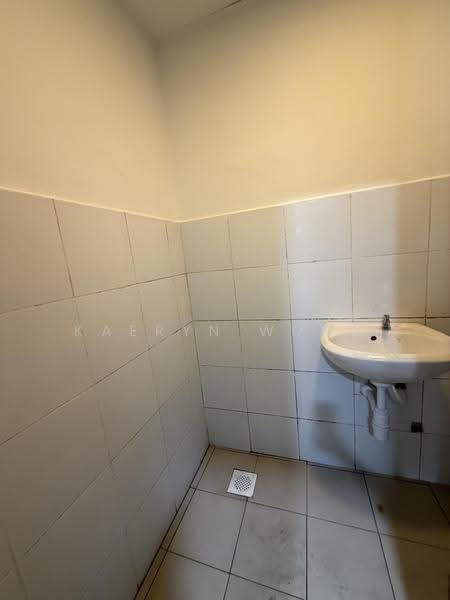 Apartment for Sale at Vistana Mahkota - Kaeryn Wong - Bathroom - PropertyGuru.com.my