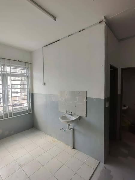 Retail Office for Rent in Kuching (Sarawak) - Jeno Tan - Interior - PropertyGuru.com.my