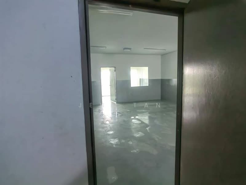 Retail Office for Rent in Kuching (Sarawak) - Jeno Tan - Interior - PropertyGuru.com.my