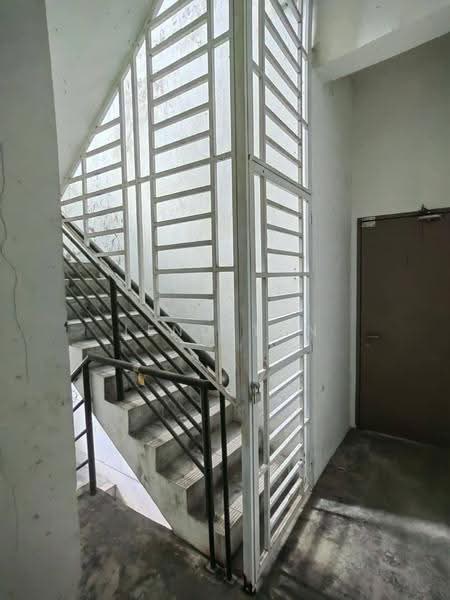 Retail Office for Rent in Kuching (Sarawak) - Jeno Tan - Entrance - PropertyGuru.com.my