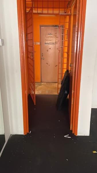 Office for Rent in Desa Aman Puri (Kepong) - Yenny Yap - Entrance - PropertyGuru.com.my