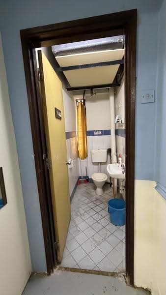 Office for Rent in Desa Aman Puri (Kepong) - Yenny Yap - PropertyGuru.com.my