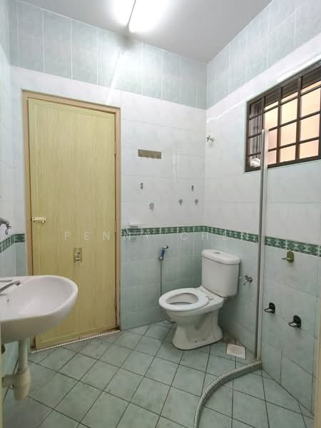 Rumah Teres 2-Tingkat untuk Dijual di Taman Desa Rishah Indah (Ipoh) - PENNY CHEN - Bathroom - PropertyGuru.com.my