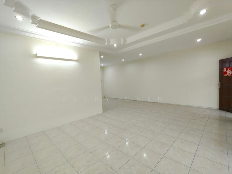 Rumah Teres 2-Tingkat untuk Dijual di Taman Desa Rishah Indah (Ipoh) - PENNY CHEN - Living Room - PropertyGuru.com.my