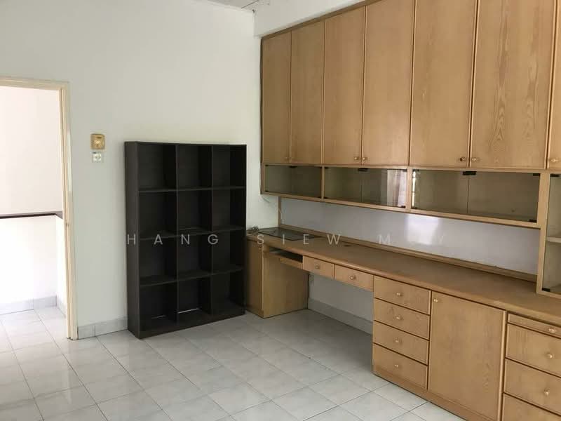 2-storey Terraced House for Rent in Bandar Kinrara (Selangor) - Chang Siew Moy - Study - PropertyGuru.com.my