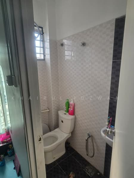 Rumah Teres 2-Tingkat untuk Dijual di Seremban (Negeri Sembilan) - Khairul Idzwan - Bathroom - PropertyGuru.com.my