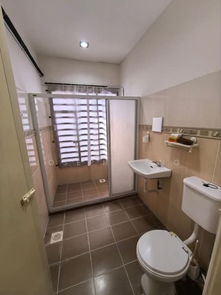 2.5-storey Terraced House for Sale in Panorama Lapangan Perdana (Ipoh) - Joseph Wong - Bathroom - PropertyGuru.com.my