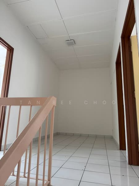 Rumah Teres 2-Tingkat untuk Dijual di Bandar Kinrara Seksyen 1 (Bandar Kinrara) - Tan Bee Choo - Corridor - PropertyGuru.com.my