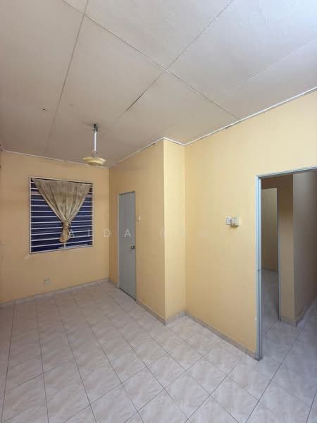 2-storey Terraced House for Sale in Bandar Saujana Putra (Tanjong Duabelas) - Aida Ramli - Interior - PropertyGuru.com.my