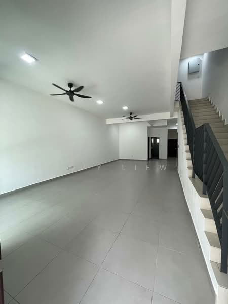 3-storey Terraced House for Rent in Batu 9 (Cheras) - Joly Liew - Interior - PropertyGuru.com.my