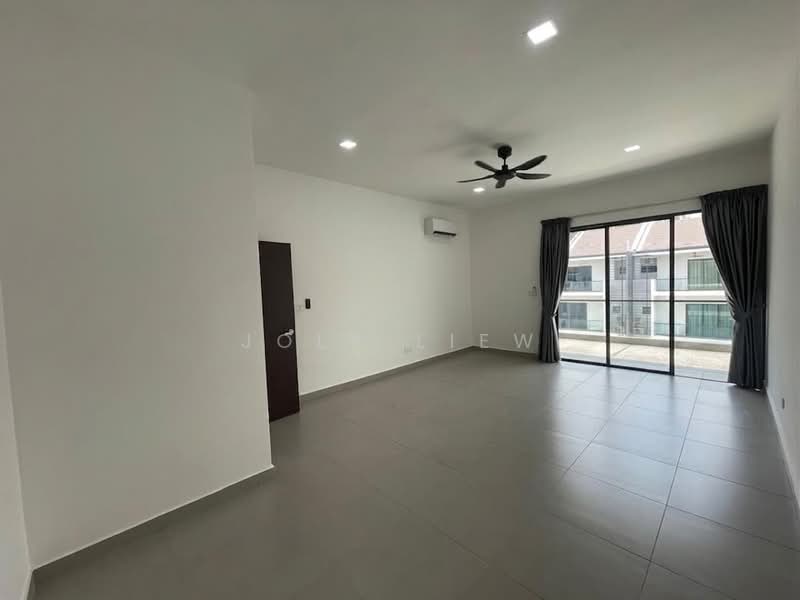 3-storey Terraced House for Rent in Batu 9 (Cheras) - Joly Liew - Living Room - PropertyGuru.com.my