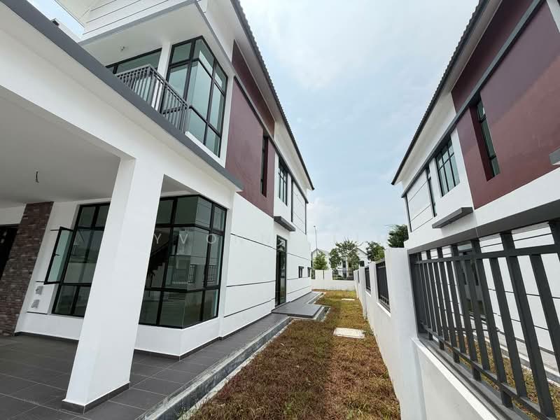 Rumah Berkembar untuk Dijual di Setia Eco Gardens (Gelang Patah) - Yvonne Lim - Exterior - PropertyGuru.com.my