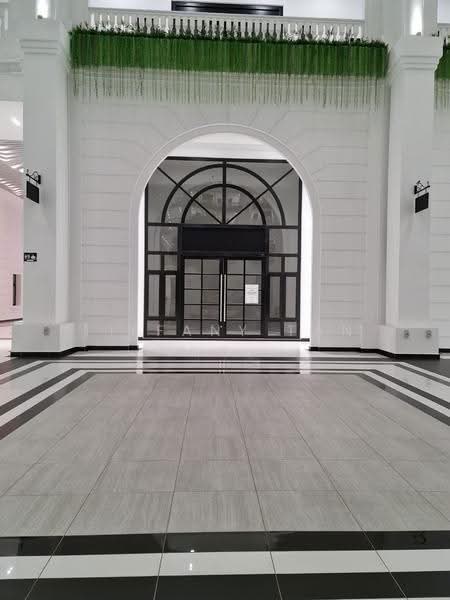 Retail Space untuk Disewa di Iskandar Puteri (Nusajaya) (Johor) - Tiffany Tan - Entrance - PropertyGuru.com.my
